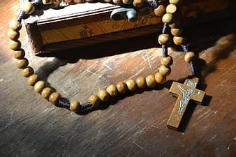 rosary, cross, prayer, catholic, faith, rosary beads, spirituality, sign | Pikist