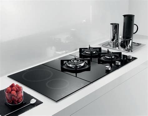 Induction Hob & Gas Hob - Modern - Küche - Singapur - von Whirlpool ...