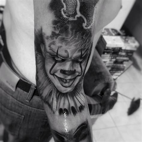 Spooky Pennywise Tattoo Ideas: Designs and the Meaning