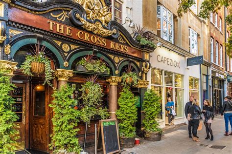 The Best Historic Pubs and Bars In London