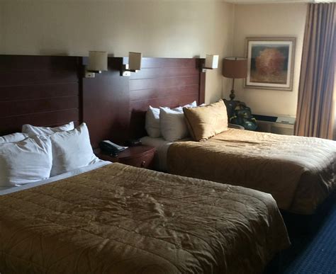 West Edmonton Mall Inn - UPDATED 2022 Prices, Reviews & Photos (Alberta ...