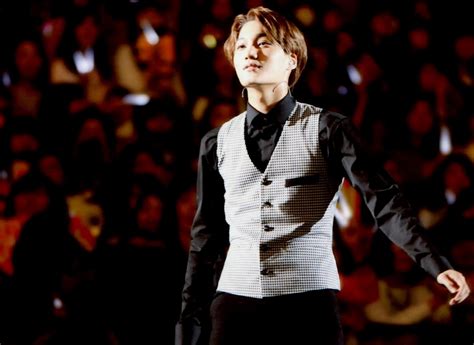 EXO member Kai gets back on stage; leaves heartfelt message for fans - IBTimes India