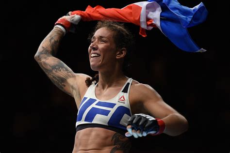 Germaine de Randamie | Bleacher Report | Latest News, Videos and Highlights