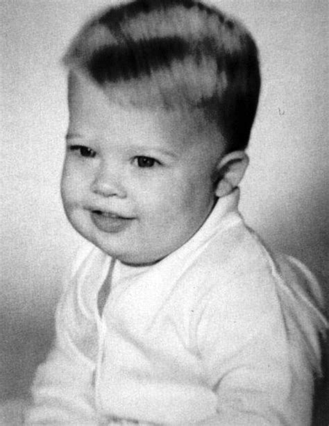 Brad Pitt - Child photo, 1964. | Celebrity baby pictures, Brad pitt ...