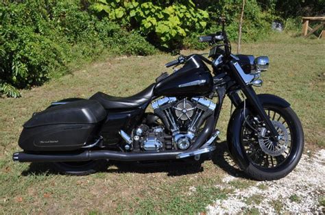 black out slammed 07 road king custom - Harley Davidson Forums