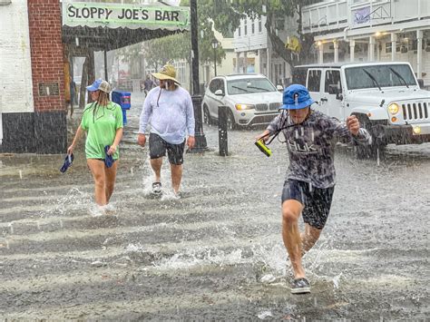 PHOTOS: Tropical Storm Elsa lashes Florida after tearing through Cuba ...