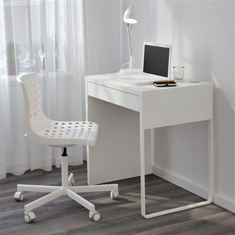 Narrow Computer Desks for Small Spaces | Minimalist Desk Design Ideas ...