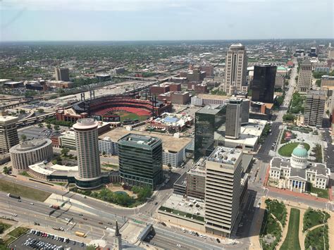 St. Louis view from Arch - [2436x1125] - [OC] : r/CityPorn