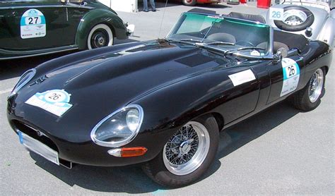Bestand:Jaguar E-Type Serie 1.5 1968.jpg - Wikipedia