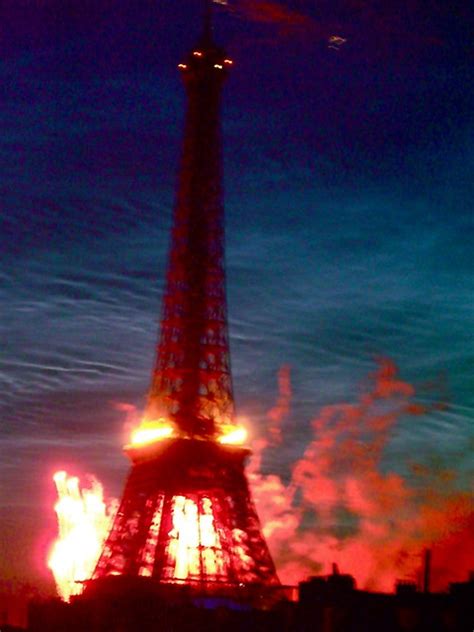 The Eiffel tower in fire (fireworks) | The special effects g… | Flickr - Photo Sharing!