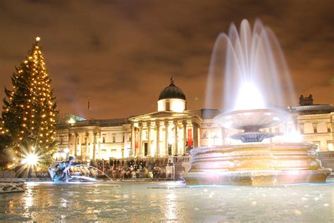 London Christmas Lights Bus Tour £11.50 | London | Wowcher