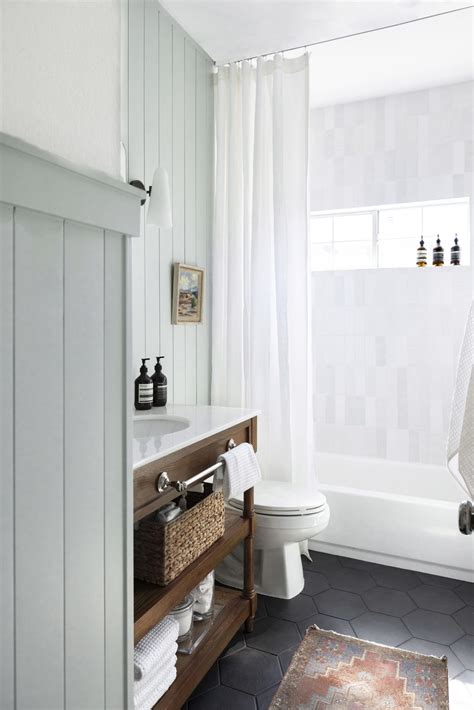 A Modern Guest Bathroom Renovation - The Interior Collective | Guest ...