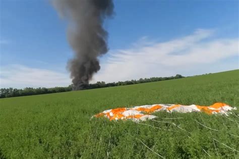 Russian pilot ejected from fighter jet seconds before explosion