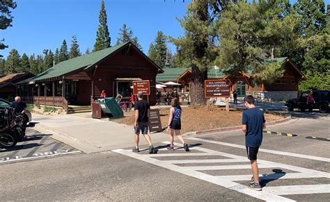 Kings Canyon National Park Visitor Center In Grant Grove Village