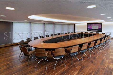 [Hot Item] Luxury Large Office Oval Meeting Table Design Banquet Table ...