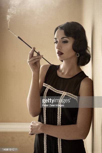 109 1920s Cigarette Holder Stock Photos, High-Res Pictures, and Images - Getty Images