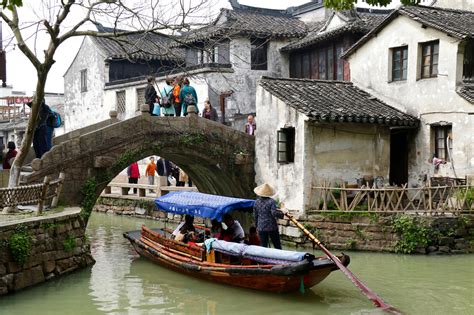 Zhouzhuang - China's Most Popular Water Town - Travels in Asia