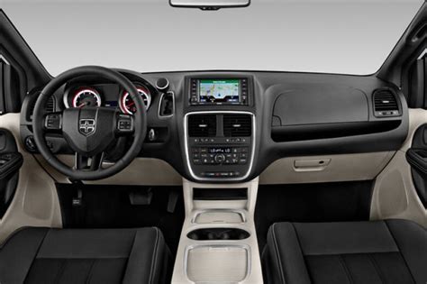 2019 Dodge Grand Caravan Pictures: Dashboard | U.S. News