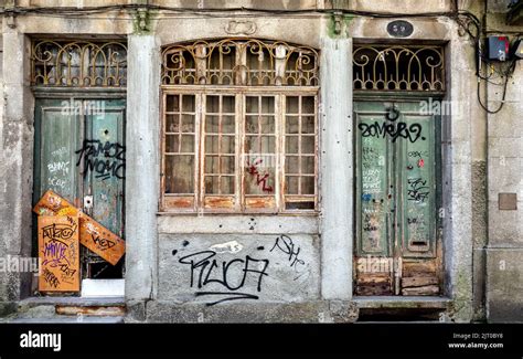 Traditional Architecture Porto Portugal Stock Photo - Alamy