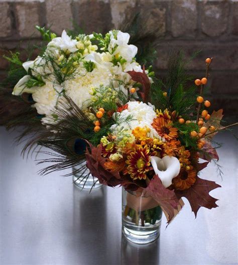 Fall chrysanthemum arrangement via @Weddingwir | Wedding flowers, Chrysanthemum bouquet, Flowers