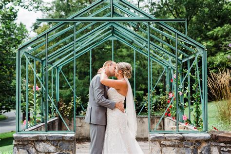 Historic Acres of Hershey Wedding Photographer Portfolio — Symmetry Co. Photography