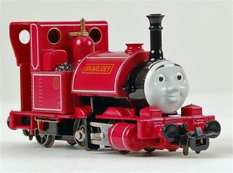 Bachmann Thomas and Friends-Narrow Gauge Skarloey-Runs on N Scale Track ...