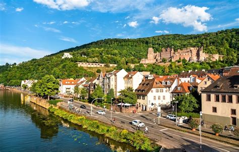 Premium Photo | View of heidelberg with its castle in badenwurttemberg ...