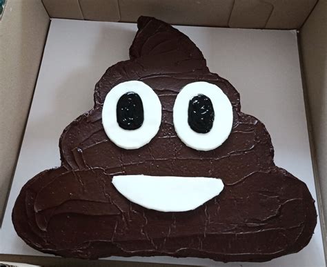 How to Throw a Fun Poop Emoji themed Birthday Party - Katie J Design ...