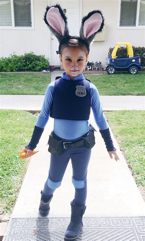coneja zootopia policia - Búsqueda de Google | Cute halloween costumes, Judy hopps costume, Cool ...