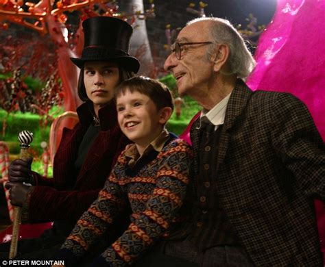 David Kelly dead: Charlie and the Chocolate Factory grandfather dies ...