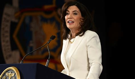 NY Gov. Kathy Hochul Issues Apology After Making Ridiculous Analogy ...