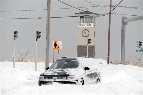 Winter storm Elliott – latest: Blizzard death toll climbs in Buffalo as Americans grapple with ...