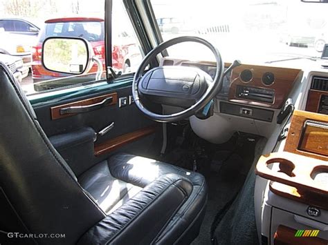 1995 GMC Vandura G2500 Conversion Van interior Photos | GTCarLot.com