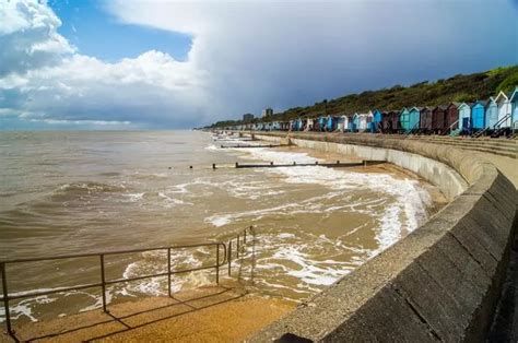 Life in the seaside town of Frinton that didn't want a pub or a chippy ...