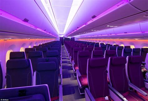 Inside Qatar Airways' hi-tech new A350-1000 | Qatar airways, Cabin ...