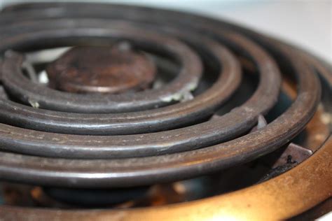 5 Reasons Why You Should Avoid Fixing Kitchen Aid Stove On Your Own And ...