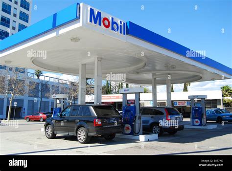 Mobil Gas Station, Beverly Hills, Los Angeles, California, United ...