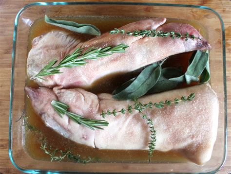 How to Cook Pig Feet