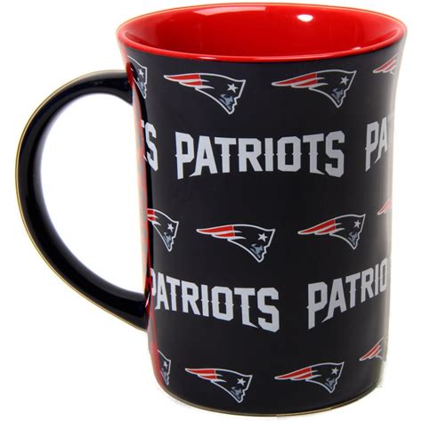 NEW ENGLAND PATRIOTS Line Up Mug - Bob’s Stores