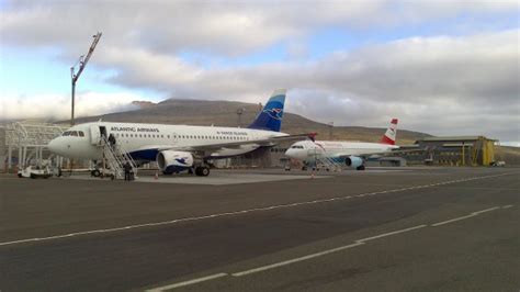 Faroe Island airport set a new passenger record in 2013 | Vagar Airport ...