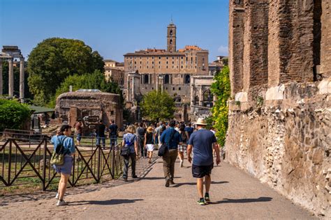 The Best Colosseum Tour In Rome? Our Walks Of Italy Experience