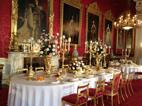 Rules of Civility: Dinner Etiquette - Formal Dining | Royal table ...