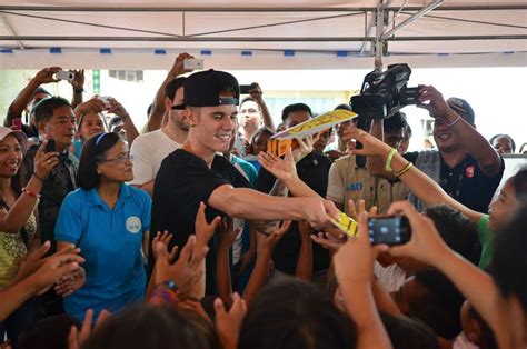 Justin Bieber in Tacloban Photos - Philippine Concerts