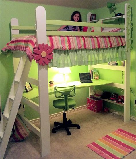 Pin by Kristy Endres on Kid’s Room | Cool loft beds, Loft beds for small rooms, Kid beds
