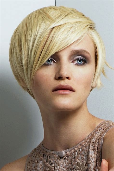 Ultra Chic Short Bob Hairstyles|