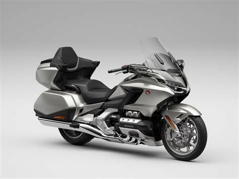 Honda GL 1800 Gold Wing Tour, 2023 Motorcycles - Photos, Video, Specs, Reviews | Bike.Net