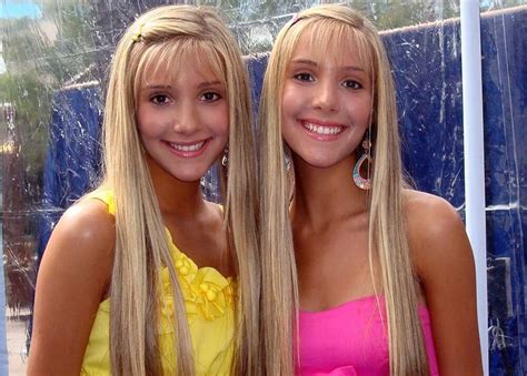 Twin-tastic: These Celebrity Pairs Will Shock You! - Page 61 | Celebrity twins, Famous twins ...