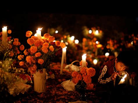 What is Day of the Dead? A celebration of the dead and the living | News | Al Jazeera