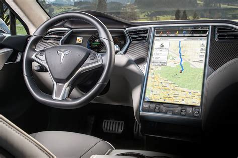 2019 Tesla Model S Pictures - 162 Photos | Edmunds