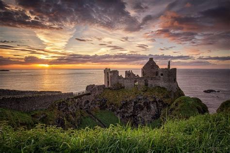 Dunluce Castle Ruin | Reiseziele, Fotos, Reisen